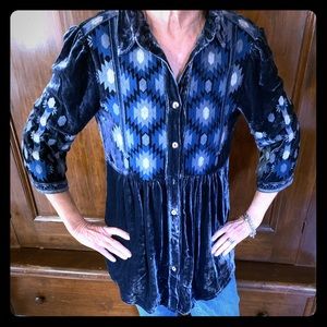Johnny Was Blue Velvet Top Shirt Embroidered